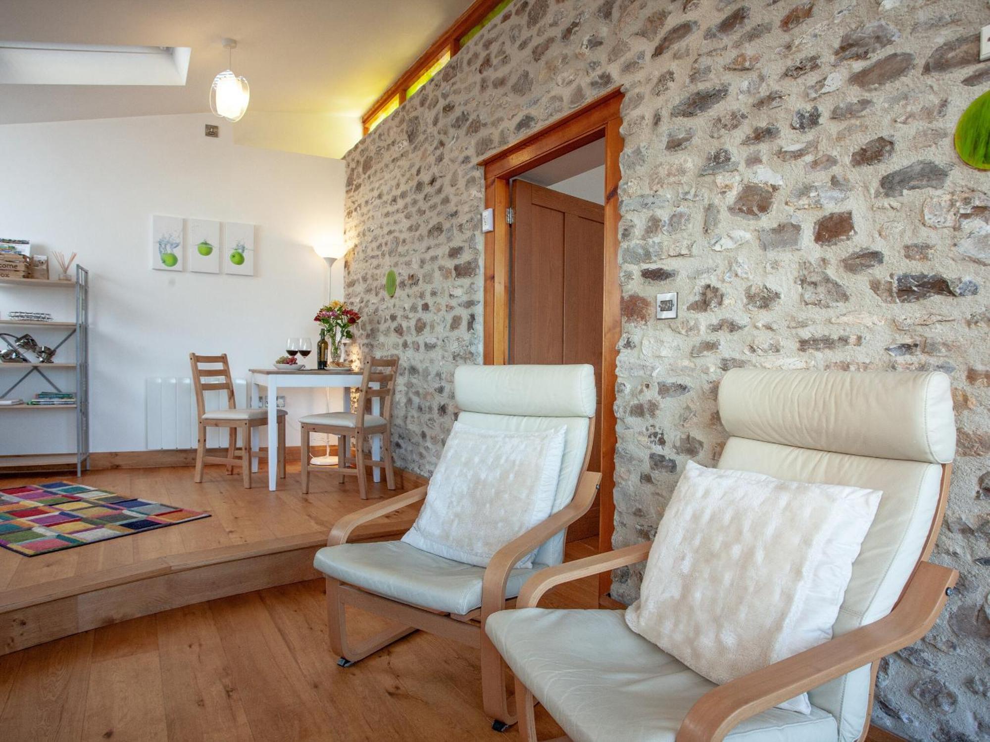 Old Orchard Barn - The Annexe Villa Buckland St Mary Exterior photo